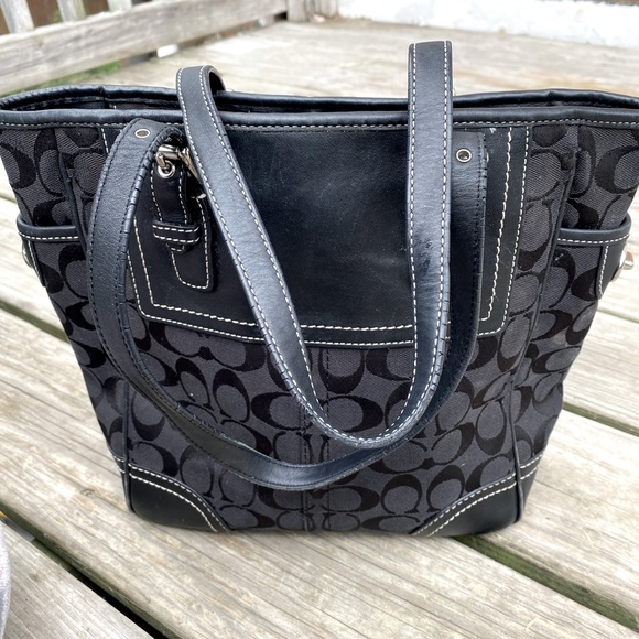 Coach Purse - Picture 2 of 7